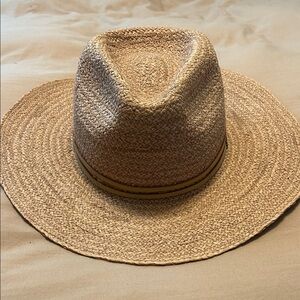 GIGI PIP Women's Tan Straw Hat
